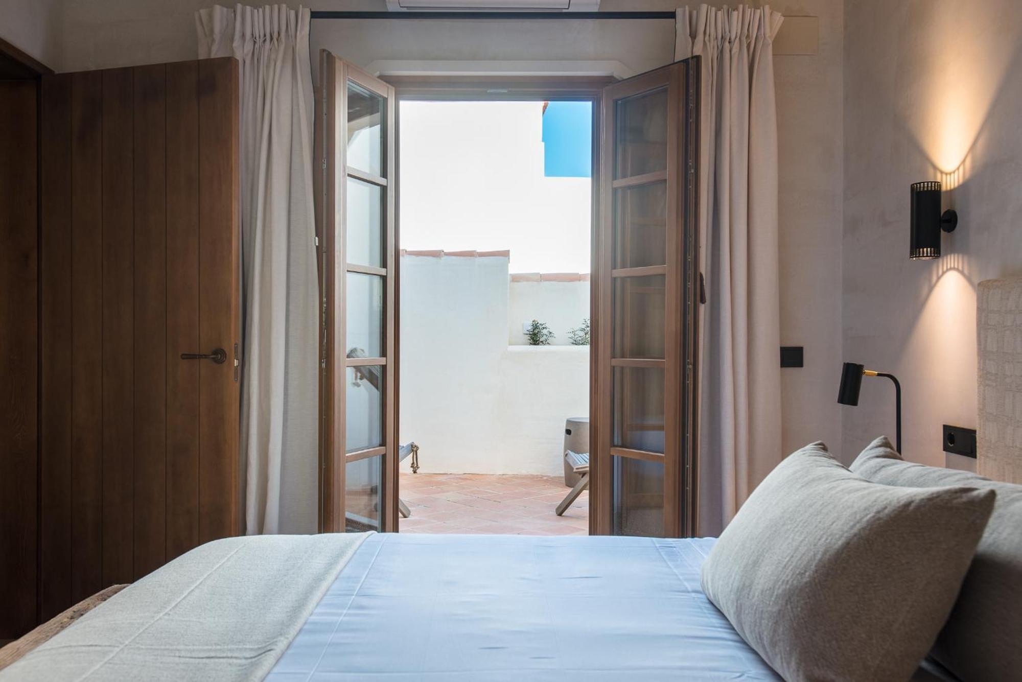 Aparthotel Casa del Rey Sabio Sevilla Habitación foto